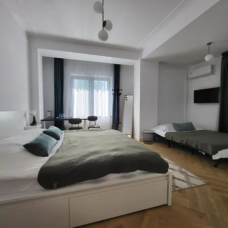 New Times Appartement Boekarest