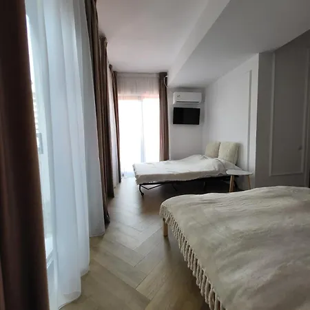 New Times * Bucarest